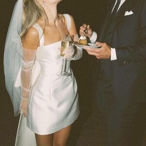 NWT white satin mini wedding dress sz 12 bow and corset back square neck